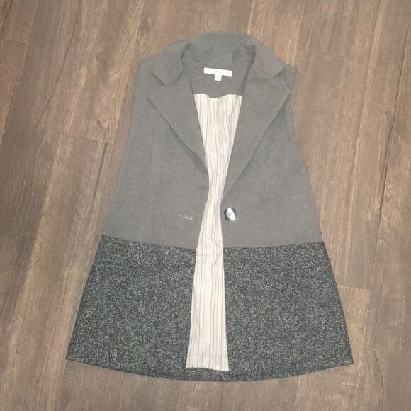 CAbi Over the Moon XS vest - Picture 2 of 4